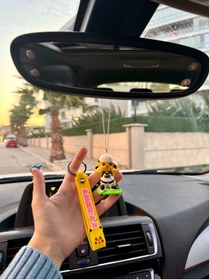 Resim OTOMOGARAJ Otomobil dikiz süsü kaykaycı dikiz süsü kaykaylı pikachu dikiz süs ve oto anahtarlık 
