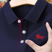 Resim Erkek Casual V Yaka Polo Gömlek At Baskısı ile - Nefes Alabilen Yaz Golf Gömleği, Normal Beden, Siyah, Deniz Mavisi, Açık Gri, Kırmızı, Bej, Golf Gömleği, At Sporları Gömleği, Dayanıklı Kumaş 