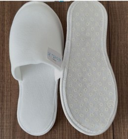 Resim Alina 100 Çift Tek Kullanımlık Otel Terliği Süngerli Çift Kat Polyester Havlu Çiçek Desen Taban 