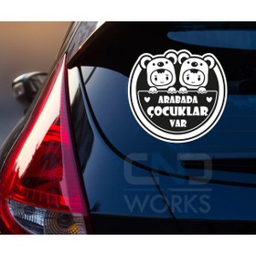Resim CND works Arabada Çocuklar Var 