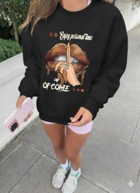 Resim Afri Kadın Bisiklet Yaka Dudak Baskılı Sweatshirt - 3 İplik Kumaş, Siyah Renk, Oversize Rahat Kalıp Siyah 