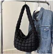 Resim Tenfowee Kadın Siyah Yüksek Kaliteli Puf Çantası, Kol Çantası, Spor & Seyahat İçin Hafif, Taşınması Kolay, Büyük Kapasiteli 