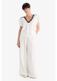 Resim Defacto Regular Fit V Yaka Saten Kısa Kollu Gömlek G4407ax25auer105 Ekru 