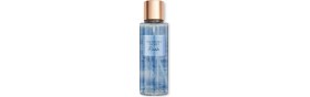 Resim Victoria's Secret Rush Vücut Spreyi 250 ml Tutkulu Orman ve Kara Mandalina Notalarıyla Ferahlatıcı 