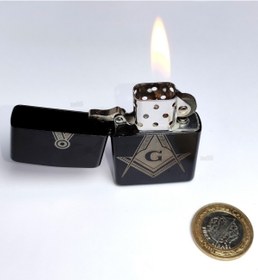 Resim Genel Markalar Mason Masonic G Gönye Pergel Benzinli Siyah Çakmak Silinmez Kazıma Resimli 