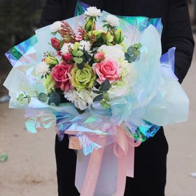 Resim Yaklaşık 10 metrelik rulo, renkli lazer filmi, gökkuşağı cam çıkartması, fantezi lazer kağıdı, renk geçişli film, gümüş film, dekoratif renkli film, çiçek paketleme, hediye ambalaj kağıdı 