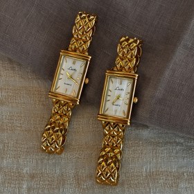 Resim Şık Altın Kare Kadranlı Kadın Saati - Vintage Kuvars Hareketi, Alaşım Bant, Şarj Edilemeyen Pil, Günlük Kullanım ve Partiler için İdeal 
