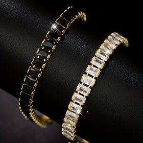 Resim Erkekler için Siyah & Beyaz Dikdörtgen Sentetik Zirkonya Tenis Bilekliği - Altın Tonlu Bakır Zincir Tasarımı ve Uzatılabilir Toka, Haziran Doğum Taşı Hediyesi, Düğünler, Yıldönümleri, Babalar Günü, Noel İçin Dayanıklı Günlük Takı, Şık Aksesuar, Lüks Görünüm 
