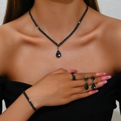 Resim Şık Sentetik Yapay Elmas Takı Seti - Gümüş Kaplama Bakır Kolye, Bileklik, Küpe ve Yüzük - Düğün ve Partiler İçin Uygun - Şükran Günü Hediyesi - Çok Yönlü Moda Siyah ve Mavi Takı Koleksiyonu 