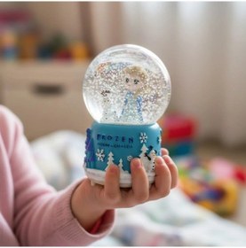Resim Pilli Işıklı Müzikli Kar Küresi Frozen Karlar Ülkesi Figürlü Eğlenceli Masaüstü Biblo, Led Aydınlatm 