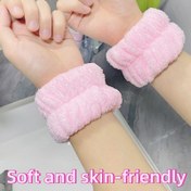 Resim 1 adet Yumuşak Mikrofiber Yüz Yıkama Bilekliği - Pembe, Sıçramaya Karşı Koruyucu & Nem Dirençli, Cilt Dostu Dokusu, Makyaj Temizleme ve El Koruma için İdeal 