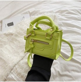 Resim Mini Çok Yönlü Gösterişli Motorcu El Çantası - Kahverengi, Gül Kırmızısı, Siyah, Beyaz, Floresan Yeşil - Polyester - Yatay Kare Tasarım - Fermuarlı - Orta Sertlik A.Haki 