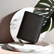 Resim Erkek Siyah Bifold Organza Kart Tutucu - Büyük Kapasiteli Seyahat Belge Düzenleyici, Çoklu Kart Yuvaları, Madeni Para Cüzdanı ve Kredi Kartları, Kimlik Belgeleri, Pasaportlar, Seyahat Cüzdanı, Şık Tasarım, Dokulu Bitiş 