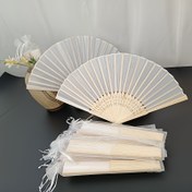 Resim 1 Adet Şık Beyaz Katlanabilir El Tipi Yelpaze Organza Çantalı - Dayanıklı Polyester, Düğünler için Detaylı Tasarım, Gelin Duşu Dekoru, Ev Dekorasyonu - Zamansız Düğün Hediye Fikri 