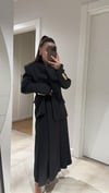 Resim Siyah Pileli Midi Boy Kloş Etek 