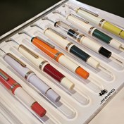 Resim Klasik Tasarım Ofis Kırtasiyesi İçin Bir Parça, Plastik Gövde ve Altın Kenarlıklı, Mürekkep Dönüştürücü İçeren Mini Kısa Cep Levha Kalem. 