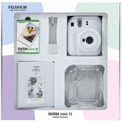 Resim Fujifilm Instax Mini 12 Fotoğraf Makinesi + 10'lu Film + Simli Pleksi Kılıf + Pvc Albüm + Kıskaçlı Resim Standı Beyaz 