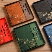 Resim 1 Adet Defter Seti, Kalem + Yedek, Tek Defter ve Set Seçenekleri, Toplantı Karar Defteri, Not Defteri, Cilt Hissi ve Renk Değiştiren PU Malzeme, İçinde 100 Sayfa, A5 İş Not Defteri Hediye Kutusu Seti, Öğretmenler Günü Hediyesi 