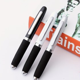 Resim Yazmak için dayanıklı ve sevimli kısa kalem, siyah ve mavi mürekkep seçenekleriyle. Hediye olarak da kullanılabilen metal cepli tükenmez kalem. 