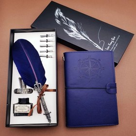 Resim Deri Defter Ve Tüylü Kalem 