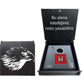 Resim Beşiktaş Lisanslı Kırmızı Logolu Çift Taraflı Çubuklu Anahtarlık Kartal Ahşap Kutulu 