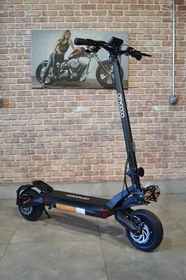 Resim T10 1600W Elektrikli Scooter, Çift Motor, LED Gösterge, Çift Amortisör, Siyah 