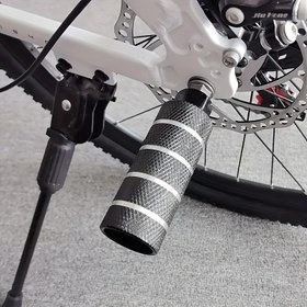Resim 1 adet Dayanıklı Alüminyum Alaşımlı Dağ Bisikleti Arka Pedal - Silindirik Tasarım, Bisiklet Sürme için Sağlam Ayak Desteği, Bisiklet Aksesuarı, Dağ Bisikleti Ekipmanı 