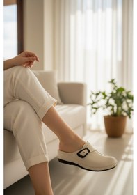 Resim Enoch Kadın Tam Kapalı Burunlu Sabo Model Kontrast Dikişli Ve Toka Detaylı Anatomik Comfort Terlik Krem 