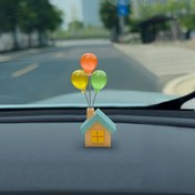 Resim Plastik Mutlu Toplanma Dekorasyon Figürü, Uçan Araba Dekorasyonu Mini Ev, Araba Ev Bahçe Dekorasyonu 