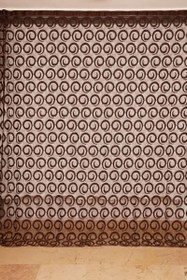 Resim VAKKO MODEL ACI KAHVE RENK İP PERDE HAZIR DÜĞMELERİ DİKİLMİŞ İP PERDE 300 * 270 cm 