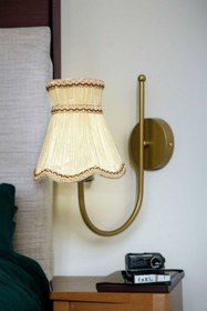 Resim BSA LIGHTING EFNAN ESKİTME BOYALI KLASİK APLİK ( PAPYON KREM ABAJURLU) 