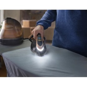 Resim Tefal Verimli Çalışma, Yüksek Performans ve Şık Tasarım 3000 W Pro Express Ultimate Buhar Kazanlı Ütü 