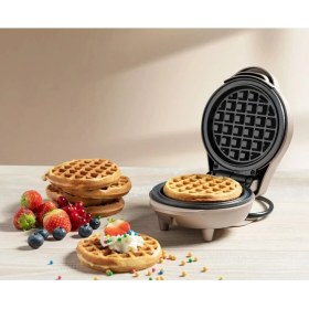 Resim Bestron Mini Waffle Makinesi, Retro Stil, 550W, Yapışmaz Kaplama 