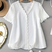 Resim Kadınların Büyük Beden Mavi Renkli Dokulu T-Shirt'i - Zarif V-Yaka, Kısa Kollu, Orta Esneklikli, Tüm Mevsimler İçin Moda Üst, Rahat Giyim|Dantel Detaylı Gömlek|Dantelli Dokulu, Bayanlar T-Shirt'leri 