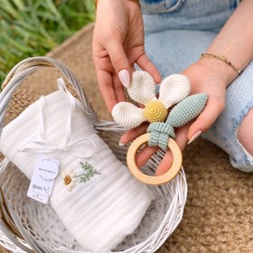 Resim Sarı Papatya Müslin&Çıngırak Gift Box - Çıngırak 