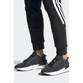 Resim adidas Avryn Erkek Siyah Spor Ayakkabı- Tam Kalıp 