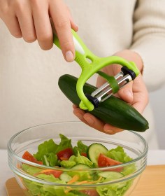 Resim 3 Başlıklı Plastik Soyacak Yeşil Yeşil 