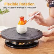 Resim 27,94 cm Siyah Seramik Tarzı Döner Tabla - 360° Pürüzsüz Dönüşlü Hafif Taşınabilir Sanat Sergileme Standı, Dokulu Yüzeyli, Dayanıklı Plastik El Aleti, Resim, Heykel ve Kil Modelleme için Modern Tasarım, Sanatsal Aksesuar, Minimalist Tasarım, Sağlam Yapı 