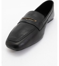 Resim Luvi Shoes Irıdessa Siyah Cilt Hakiki Deri Tokalı Küt Burun Kadın Loafer Ayakkabı SİYAH CİLT 