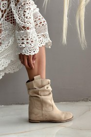 Resim Shoebutik Madeleyn Bej Süet Gizli Dolgu Topuk Kadın Bot 