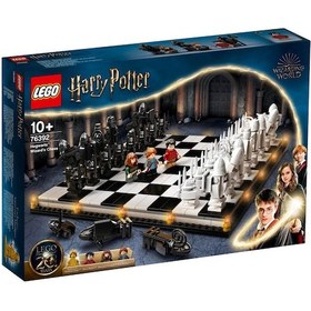 Resim LEGO® Harry Potter Hogwarts 76392 Büyücü Satrancı 876 Parça 