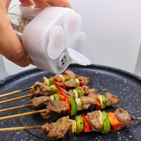 Resim 4'ü 1 Arada Taşınabilir Baharat Kavanozu - Dayanıklı Plastik, Kamp ve Dış Maceralar İçin Mükemmel 