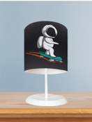 Resim Mekta Home Bebek Ve Çocuk Odası Kaykaylı Astronot Desenli Abajur 