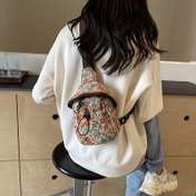 Resim Çingene işlemeli çiçekli göğüs çantası kadınlar için, fermuarlı ve iç astarlı mini kapasiteli polyester çapraz çanta 