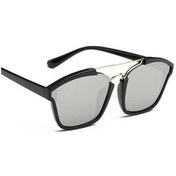 Resim Prestigegoods Lüks Tasarımlı Kdın Güneş Gözlüğü Renkli Lens Eğlence Oculos De Sol Üst Sınıf Çok Renkli Çok Renkli 