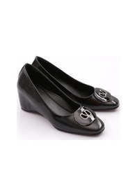 Resim Dgn 24360 Kadin V Tokali Dolgu Topuklu Ayakkabi 24360-2428-R1645 Siyah 
