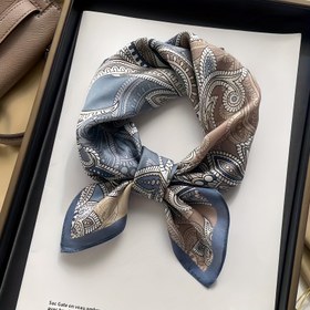 Resim Kadınlar İçin Vintage Paisley Desenli Kare Eşarp - Yumuşak Hafif Çok Amaçlı Boyun Bandı, Saç Bandı ve Şal, Günlük Kullanım (Gri/Kırmızı/Mavi) - Japon-Kore Tarzı Moda Aksesuarı, Zarif Tasarım 