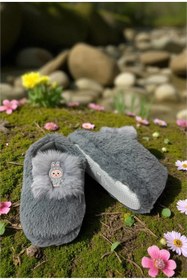 Resim ALTUNTAŞ Kız - Erkek Labubu Baskılı Kışlık Mevsimlik Peluş Ev İçi Kaymaz Panduf Gri 