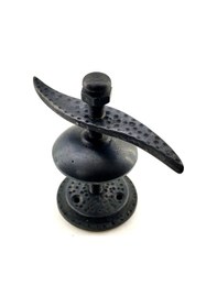 Resim Antika Tarz Dekoratif Pirinç Pervane Panjur Stoperi - 110x110 Mm, Oksit 