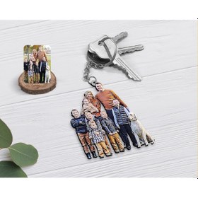 Resim Kişiye Özel Tam Boy Aile Karikatürlü Ahşap Anahtarlık-3 